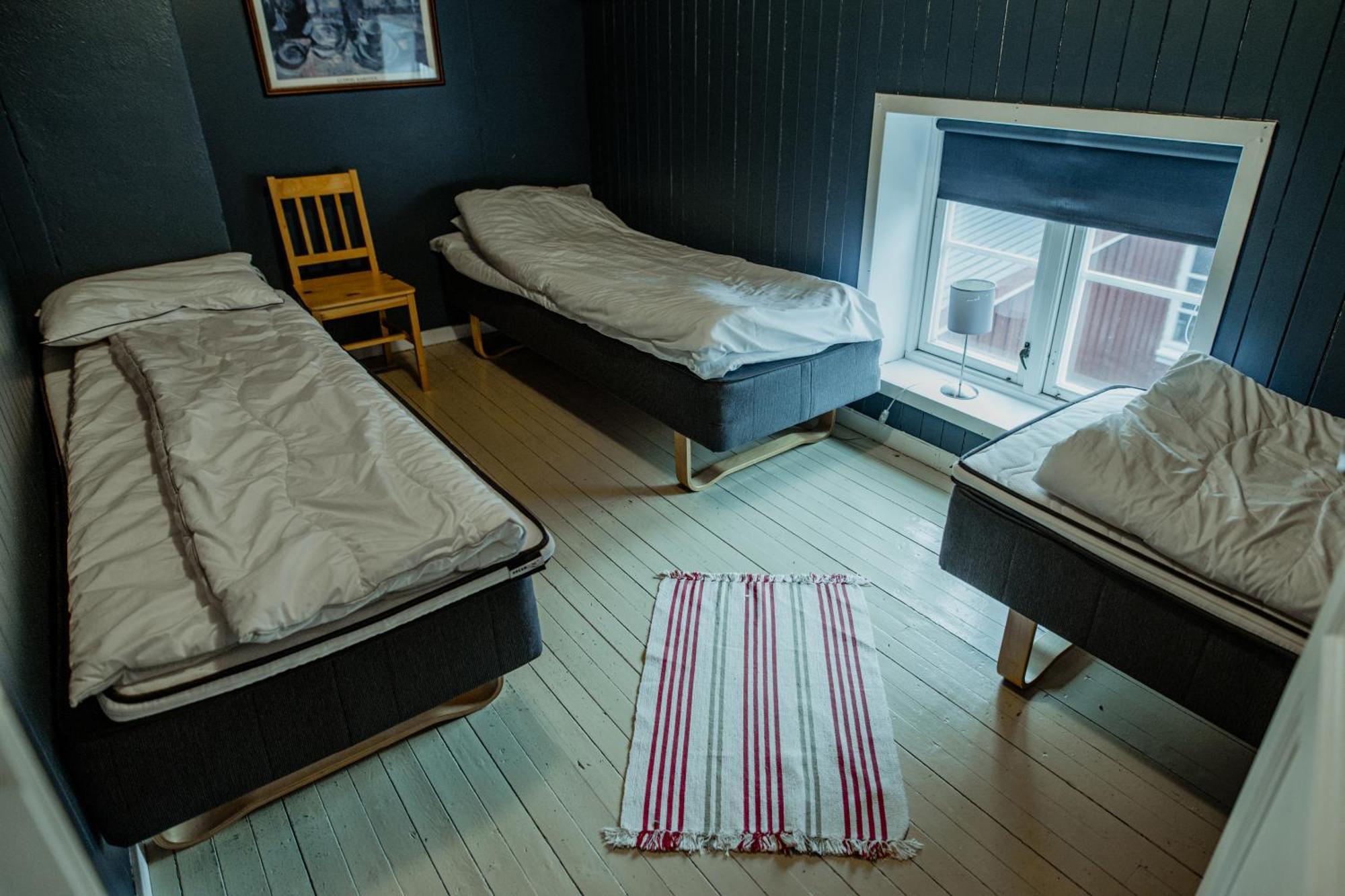 Kraemmervika Havn Ballstad Room photo