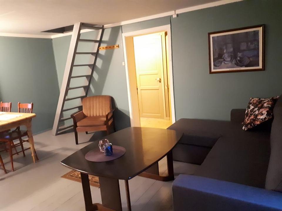 Kraemmervika Havn Ballstad Room photo